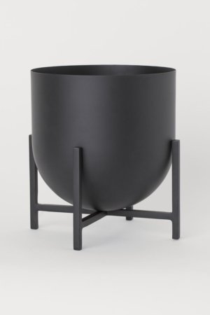 LARGE PLANT POT ON PEDESTAL