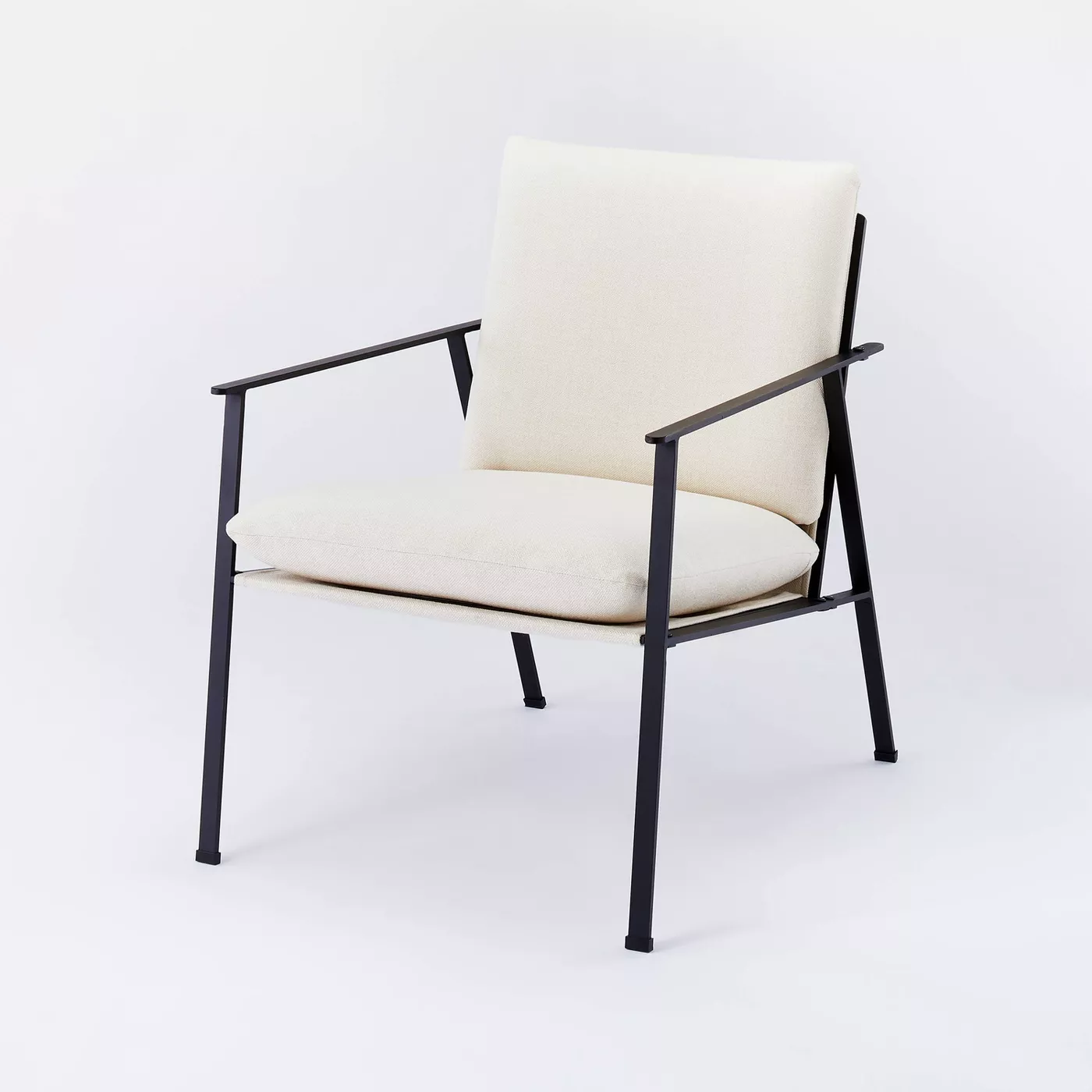 210415 Metal/Pillow Chair STEAL