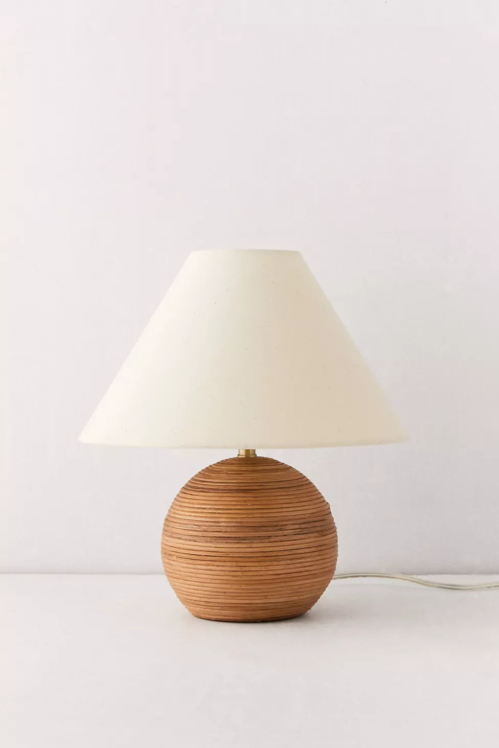 210527 Rattan Lamp